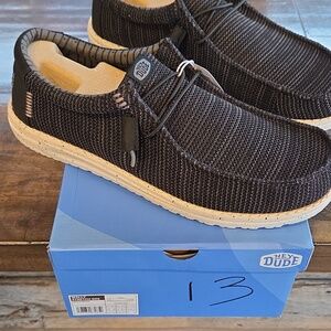 Hey Dude Size 13 Men's Black White And Charcoal Knit Wally Stretch Sox Shoes